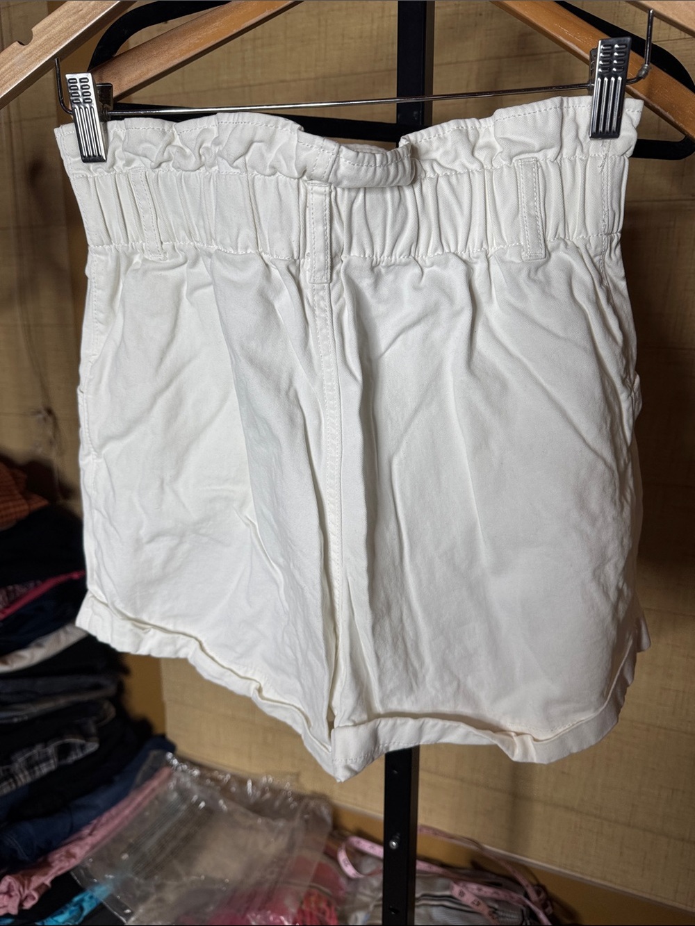 H&M White High Rise Paperbag Shorts Rolled Hem Cotton Size 6 - Picture 8 of 8